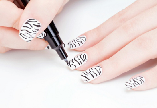 Caneta esmalte para decoração