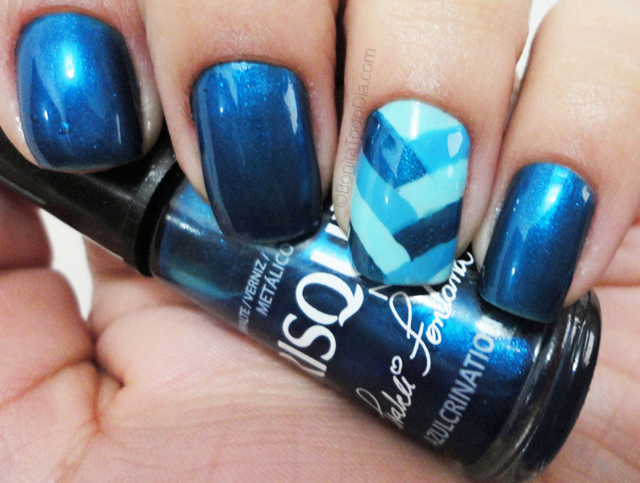 unhas trançadas azul